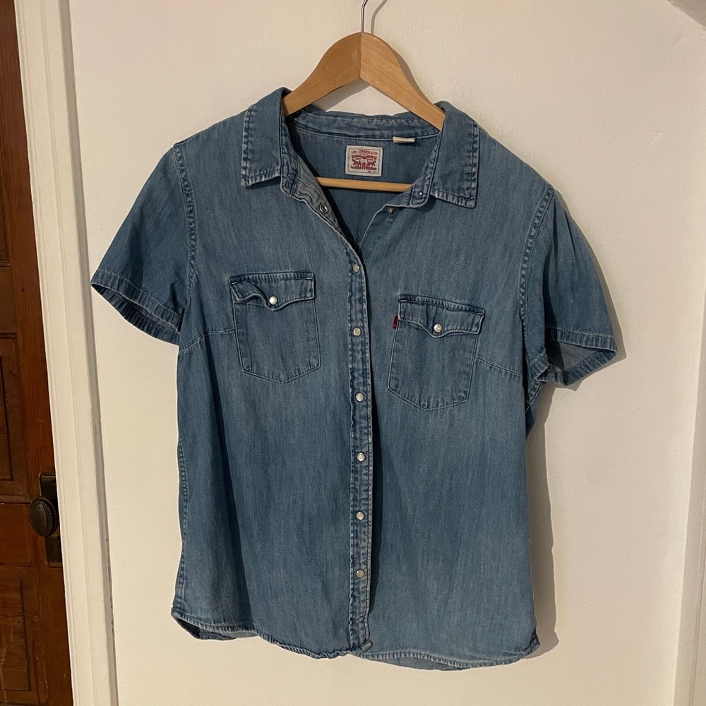 Levi’s Women’s Snap Front Denim Shirt